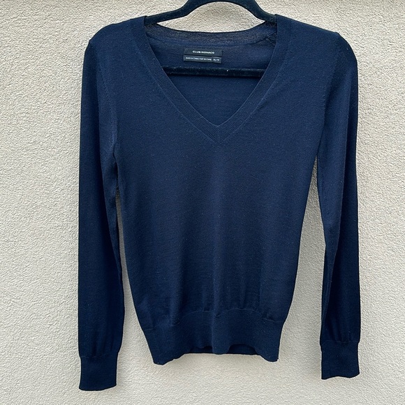 Club Monaco 🔥 V Neck Wool Lightweight Sweater Navy Sz XS - Picture 4 of 8